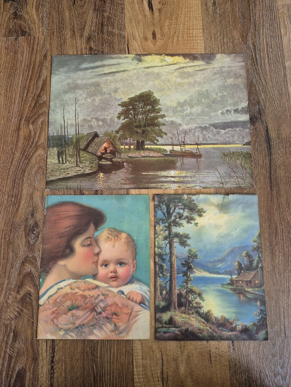 Vintage-Style Home Art